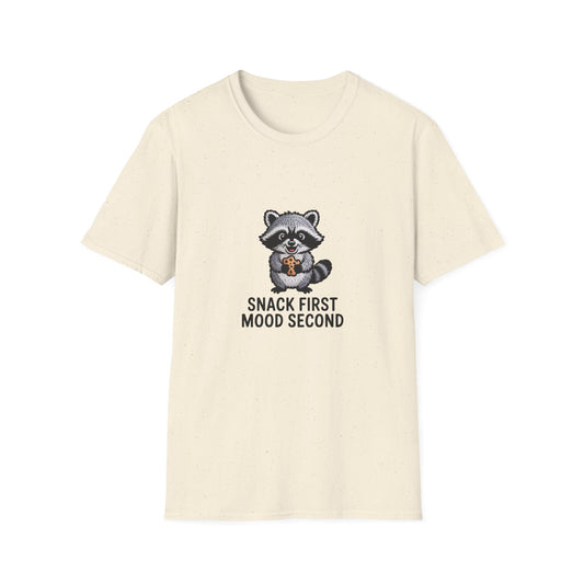 Adorable Raccoon Cookie Lover T-Shirt - Cute Animal & Snack Tee for Everyone - Irresistible Gift!