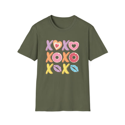 Sweet XOXO Kisses & Donuts T-Shirt | Adorable Retro Valentine's Love Tee Gift