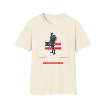 Iconic US Soldier & American Flag T-Shirt | Veterans Day Tribute Tee for Military Heroes & Patriots