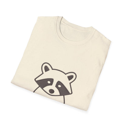Hilarious Raccoon 'Snacks Required' T-Shirt – Adorable Animal Lover Funny Graphic Tee for Foodies & Casual Wear