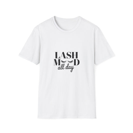 Chic Lash Addict T-Shirt - Trendy Eyelash Lover & Makeup Artist Tee | Glam Beauty Fashion Gift for Her