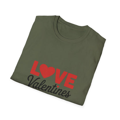 Chic LOVE Valentines T-Shirt | Heartwarming Gift for Valentine's Day & Couples | Express Your Love in Style