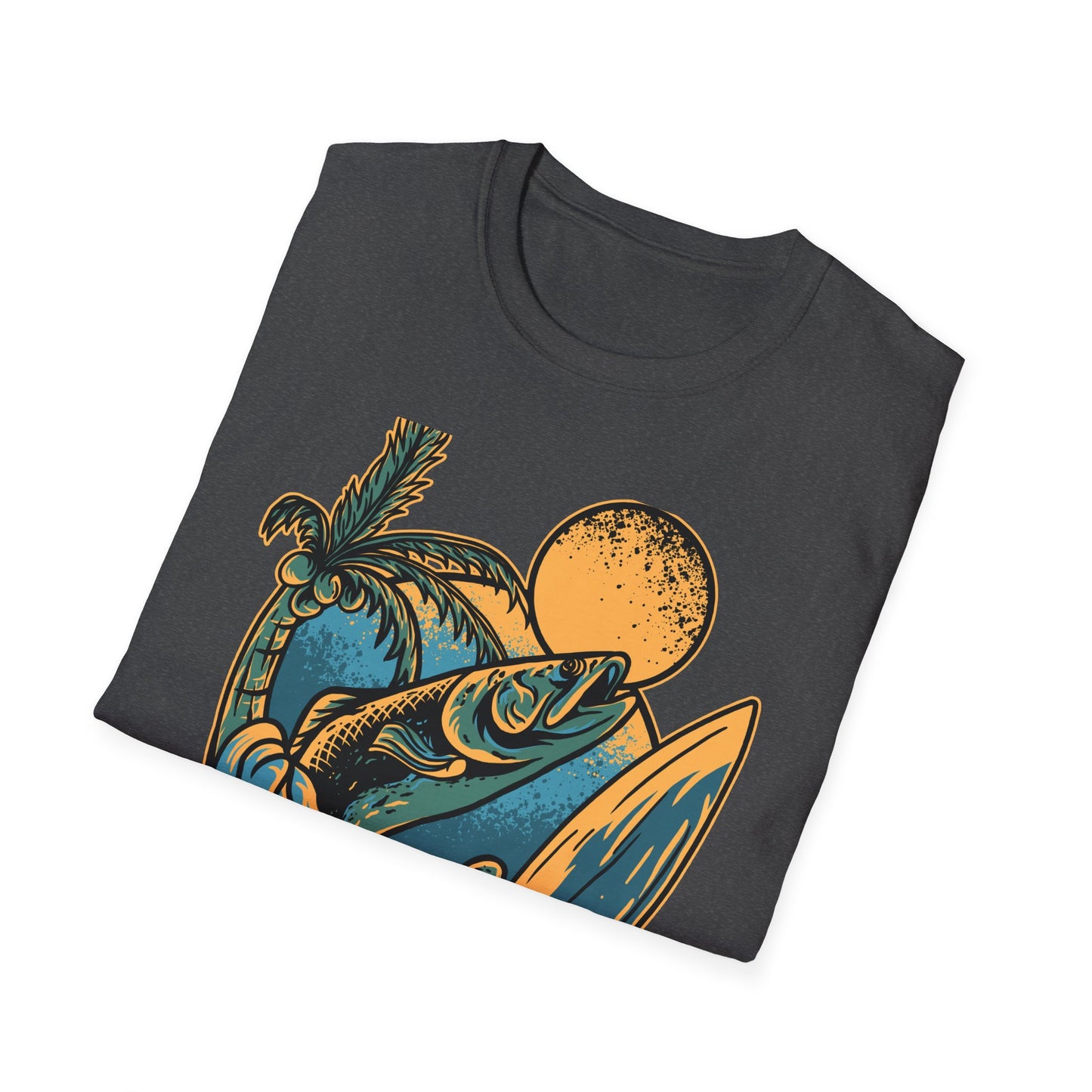 Epic Jumping Fish T-Shirt - Vintage Tropical Ocean Surf & Fishing Tee for Beach Lovers & Anglers - Cool Summer Apparel