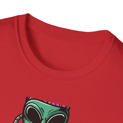 Unleash Chaos! Epic Alien Attack T-Shirt - Exposed Brain & Shotgun Sci-Fi Graphic Tee for Edgy Fans & Gamers. Bold & Unique!