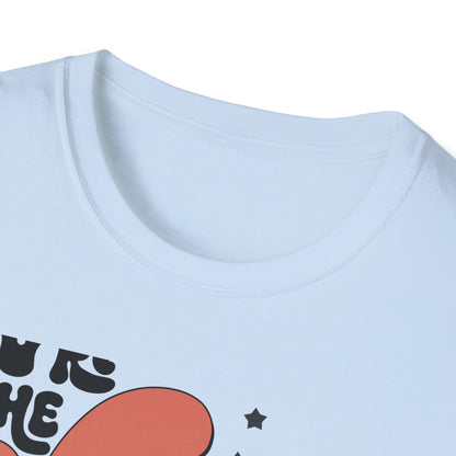 Groovy Yee Haw T-Shirt | Retro Western Cowgirl Tee | Vintage Nashville Rodeo Top for Women | Trendy Southern Festival Gift
