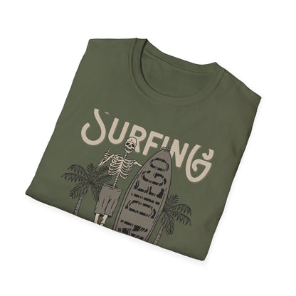 Awesome California Surfing Paradise Skeleton T-Shirt - Vintage Beach Surfer Skull Tee | Epic Summer Vibes