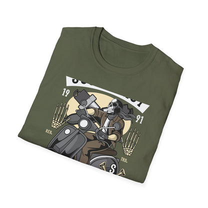 Bold Skull Scooterist T-Shirt | Vintage Biker Rider Tee for Men | Authentic Retro Old School Scooter & Crossbones Design