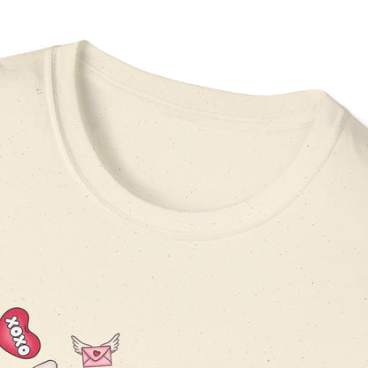 Charming Valentine's LOVE Gnome T-Shirt - Adorable Heart & Rose Tee for Her, Perfect Romantic Gift Idea