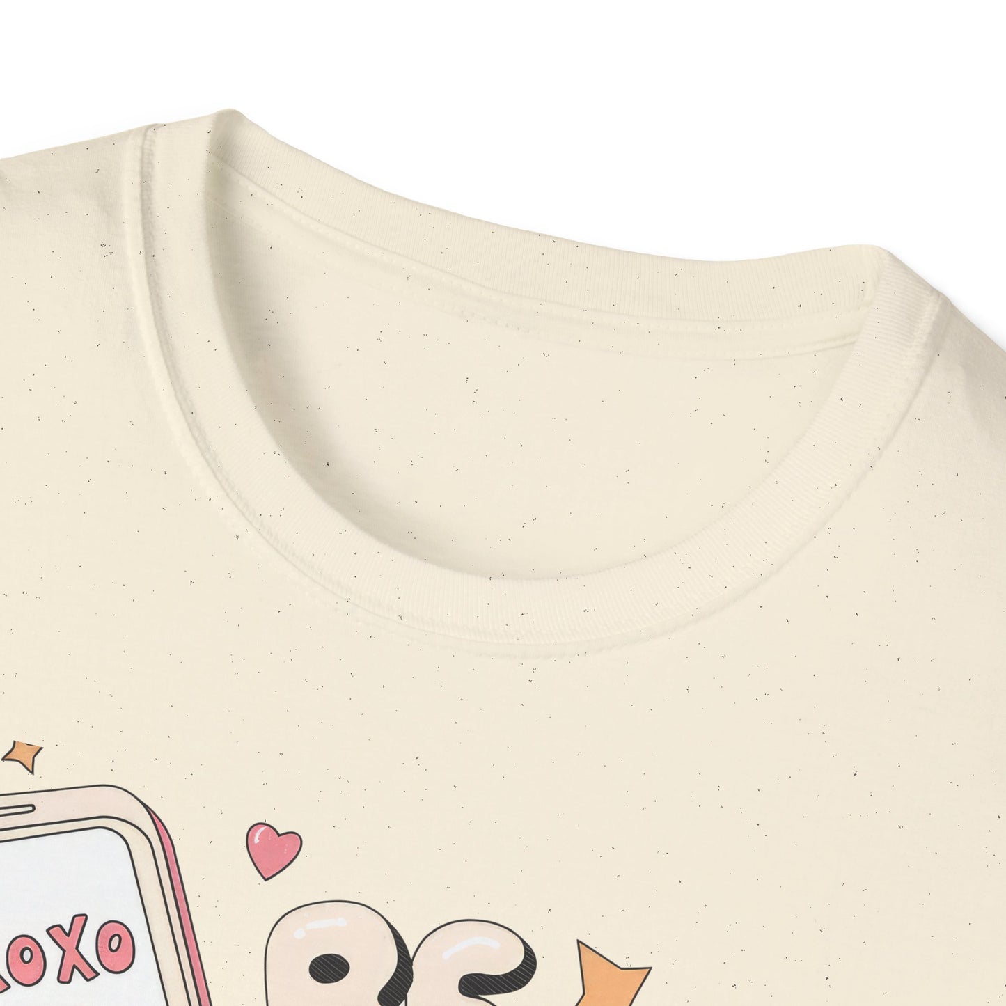 Adorable Y2K "XOXO Be Mine" Flip Phone T-Shirt | Nostalgic Retro Love Tee for Valentine's & Everyday Chic