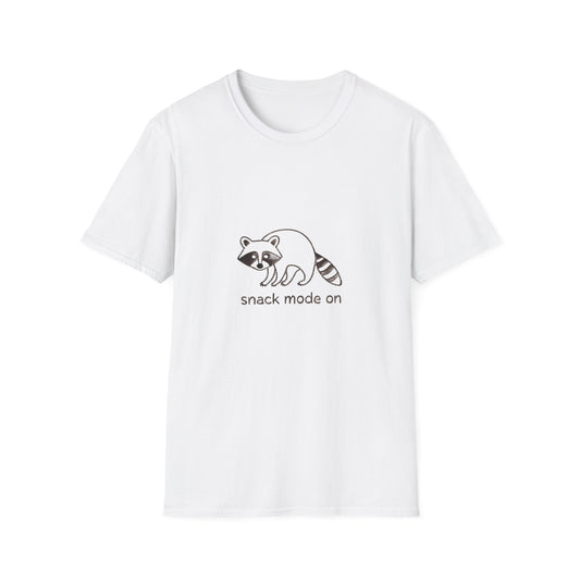 Epic Raccoon 'Snack Mode On' T-Shirt | Funny Animal Foodie Tee | Cozy & Unique Gift Idea for Wildlife Lovers