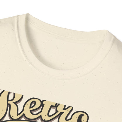 Legendary Retro Old Champion Built 1982 Car T-Shirt for Classic Auto Enthusiasts & Vintage Lovers - Exclusive Gift!
