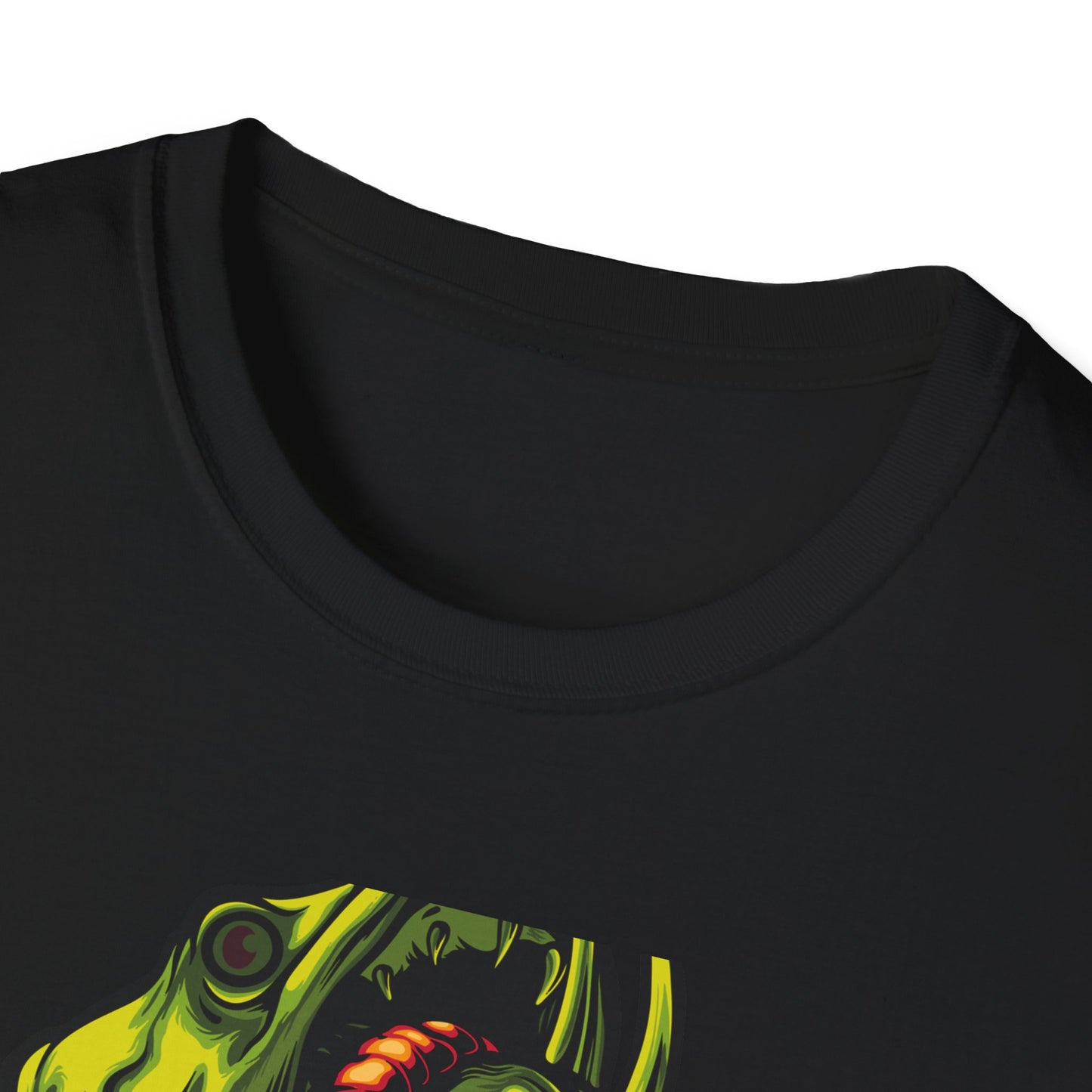 Epic Vicious Fish Strike T-Shirt - Dynamic Angler Graphic Tee with Fishing Bait Design