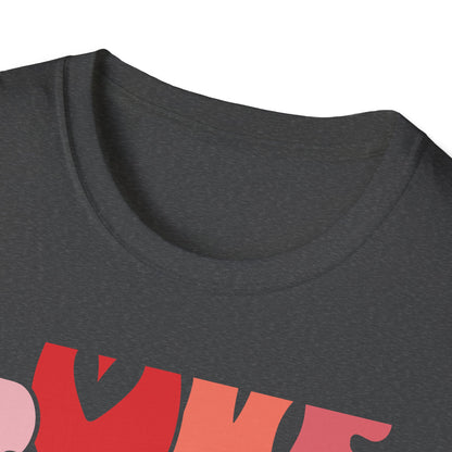 Groovy LOVE Vibes T-Shirt for Women | Trendy Retro Heart Tee | Spread Positivity & Style | Perfect Valentine's Day Gift