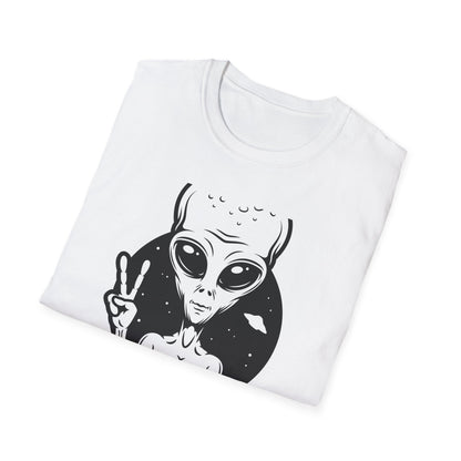 Awesome Peace Sign Alien T-Shirt | Retro Sci-Fi Space Lover UFO Graphic Tee | Unique Extraterrestrial Design