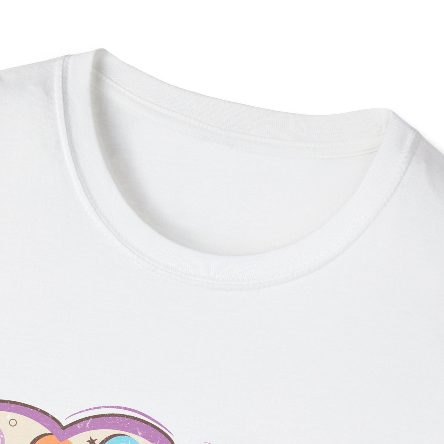 Sweet Retro Vintage 'Be My Valentine' Candy Heart Box T-Shirt | Adorable Valentine's Day Gift Tee