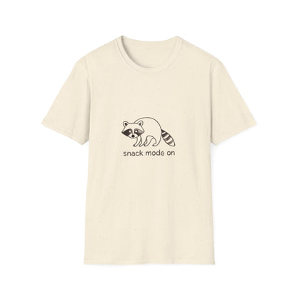 Epic Raccoon 'Snack Mode On' T-Shirt | Funny Animal Foodie Tee | Cozy & Unique Gift Idea for Wildlife Lovers