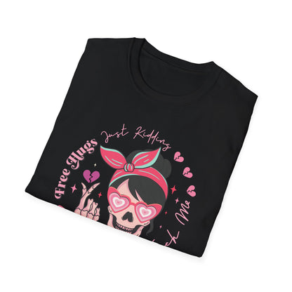 Sassy Skull 'Free Hugs Just Kidding' T-Shirt | Edgy Pink Heart Sunglasses & Broken Hearts Tee | Funny Personal Space Gift for Her