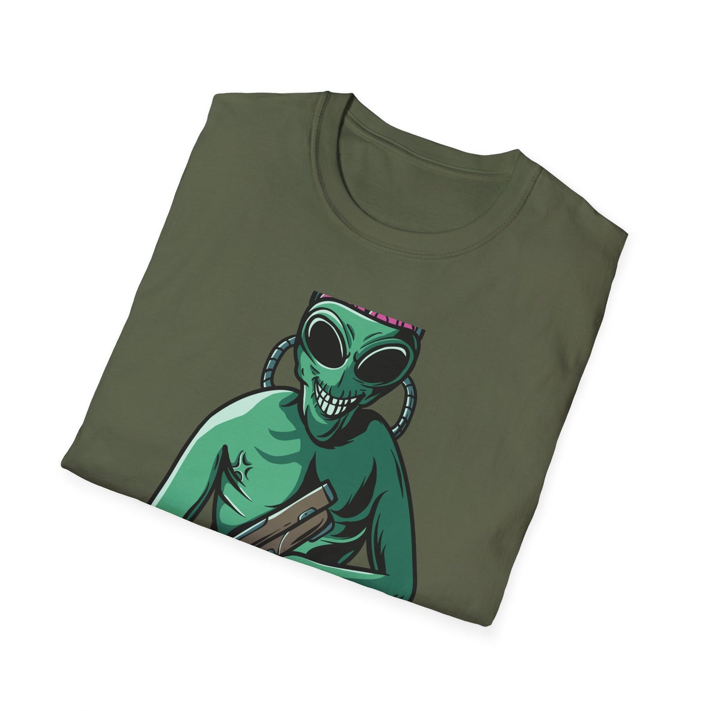 Unleash Chaos! Epic Alien Attack T-Shirt - Exposed Brain & Shotgun Sci-Fi Graphic Tee for Edgy Fans & Gamers. Bold & Unique!