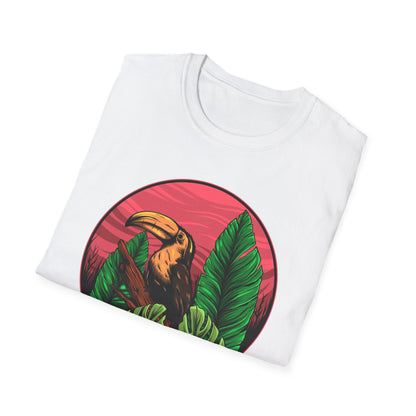 Vibrant Toucan Tropical T-Shirt: Exotic Jungle Bird Tee for Nature Lovers | Stunning Summer Vacation Apparel