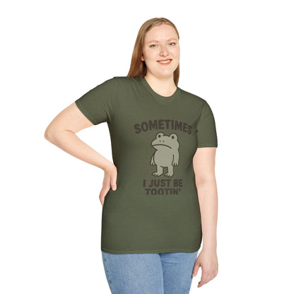 Sometimes I Just Be Tootin’ Funny Frog T-Shirt