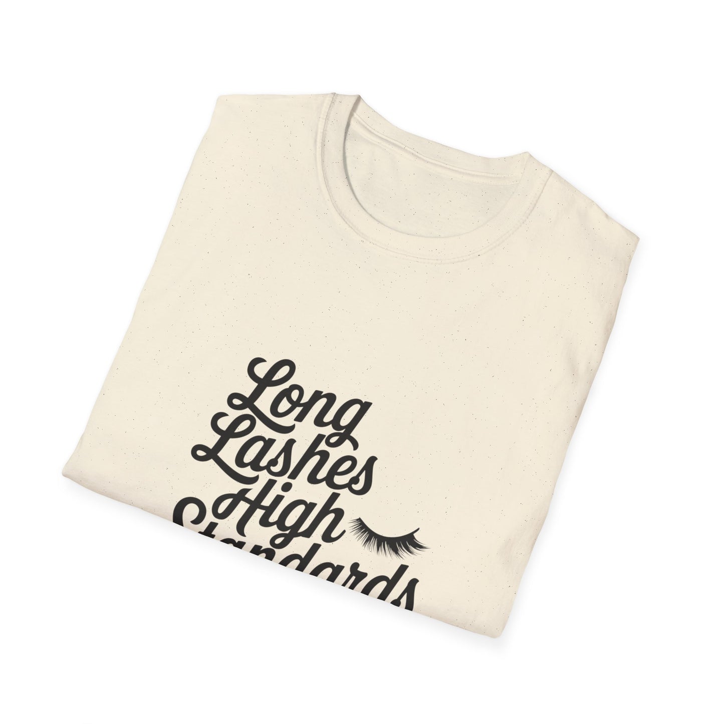 Chic 'Happy Lashes Happy Life' T-Shirt | Empowering Eyelash Lover Tee for Beauty Queens & Lash Techs | Must-Have Glam Gift
