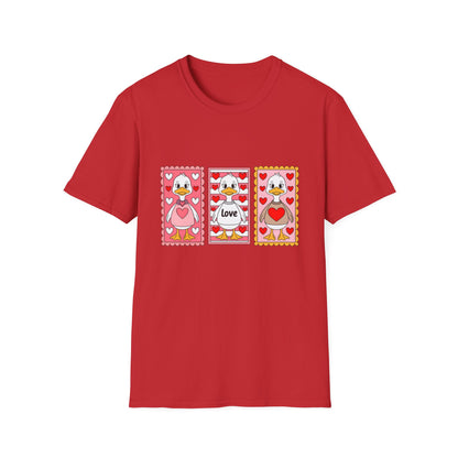 Charming Love Duck & Hearts T-Shirt | Adorable Valentine's Day Tee for Kids & Animal Lovers - Cute & Unique!