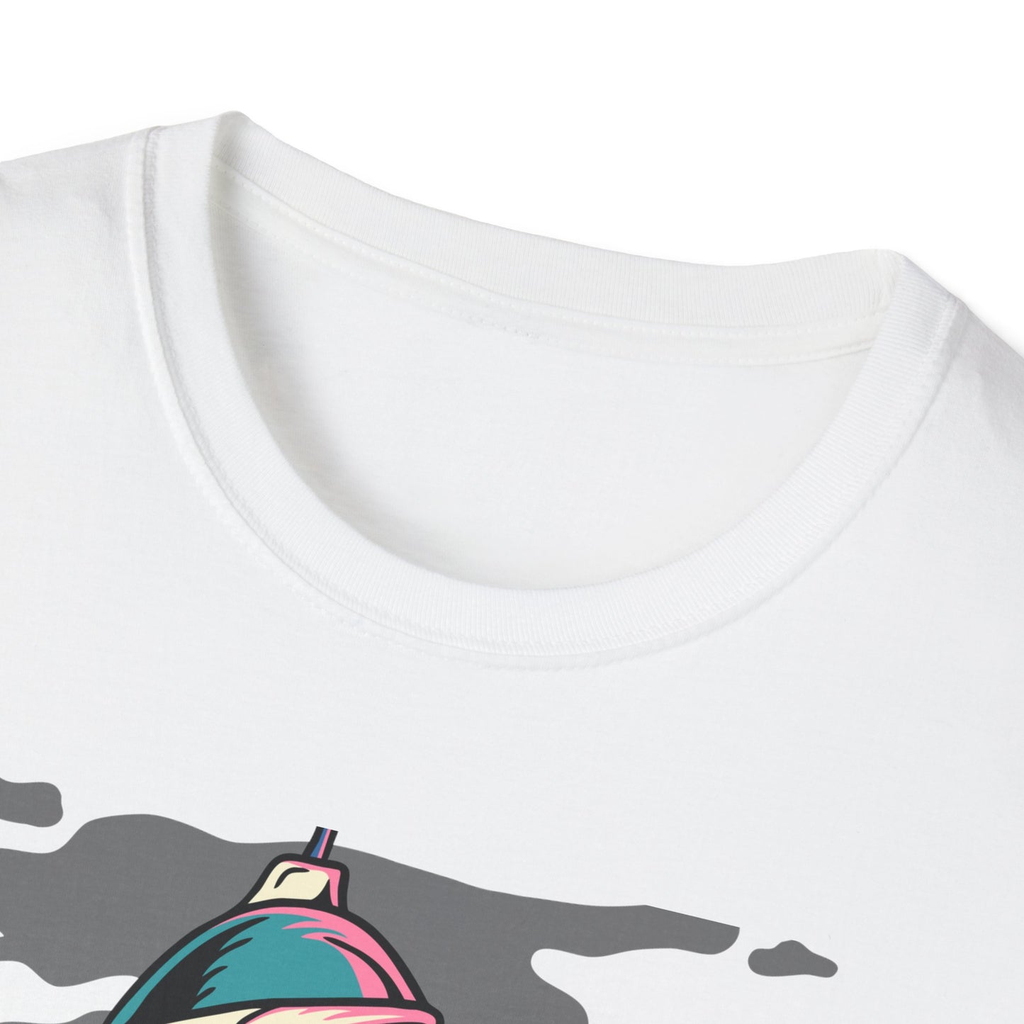 Bold Graffiti Spray Can T-Shirt - Edgy Urban Art Graphic Tee for Streetwear Fans | Unique Must-Have Design