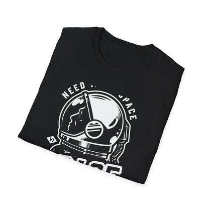 Retro Astronaut Helmet 'SPACE' T-Shirt | Vintage Space Explorer Tee for Sci-Fi Fans & Dreamers | Cool & Unique Graphic