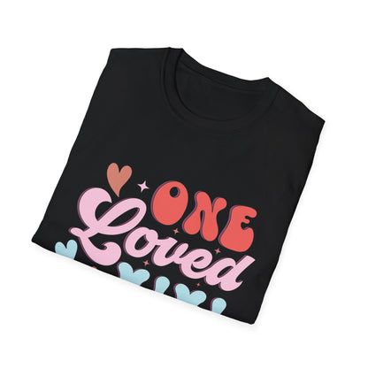 ONE Loved MIMI T-Shirt | Adorable Retro Groovy Grandma Gift | Sweet Mother's Day Grandparent Tee