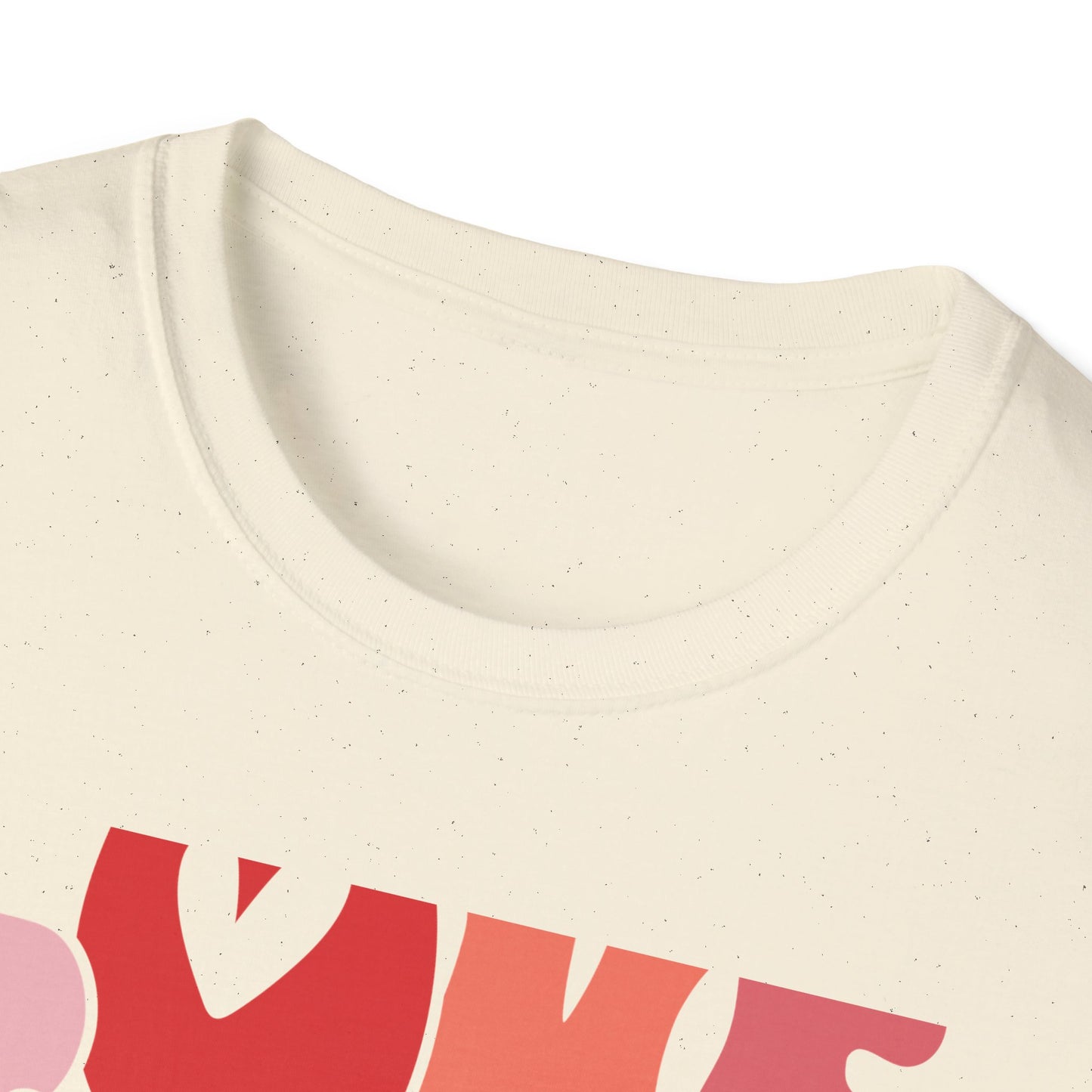 Groovy LOVE Vibes T-Shirt for Women | Trendy Retro Heart Tee | Spread Positivity & Style | Perfect Valentine's Day Gift