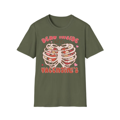 Trendy Dead Inside But Valentine's T-Shirt - Cute Goth Rib Cage Hearts & Daisies Tee | Unique Anti-VDay Humor Gift