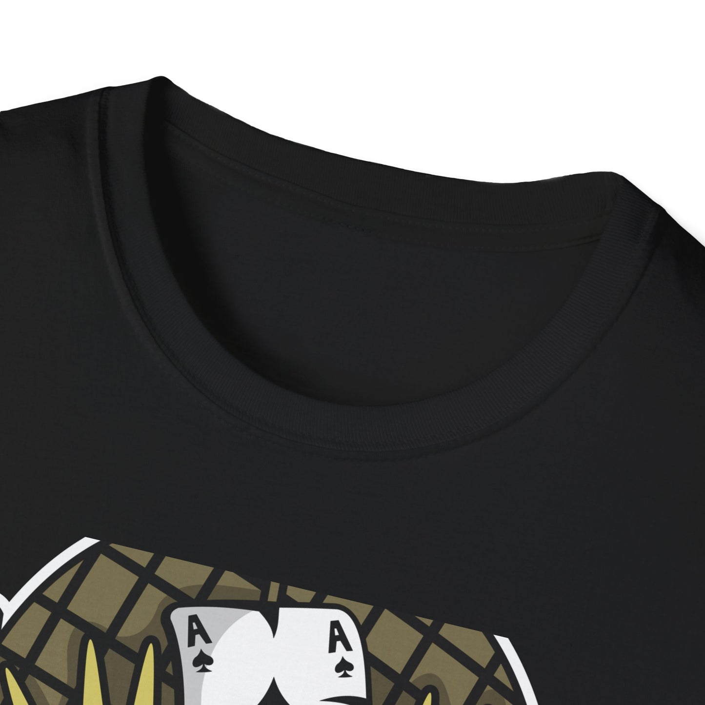 Born to Die Military Skull T-Shirt - Edgy Ace of Spades & Bullet Helmet Tee for Veterans, Bikers & Tattoo Lovers | Bold Statement Shirt