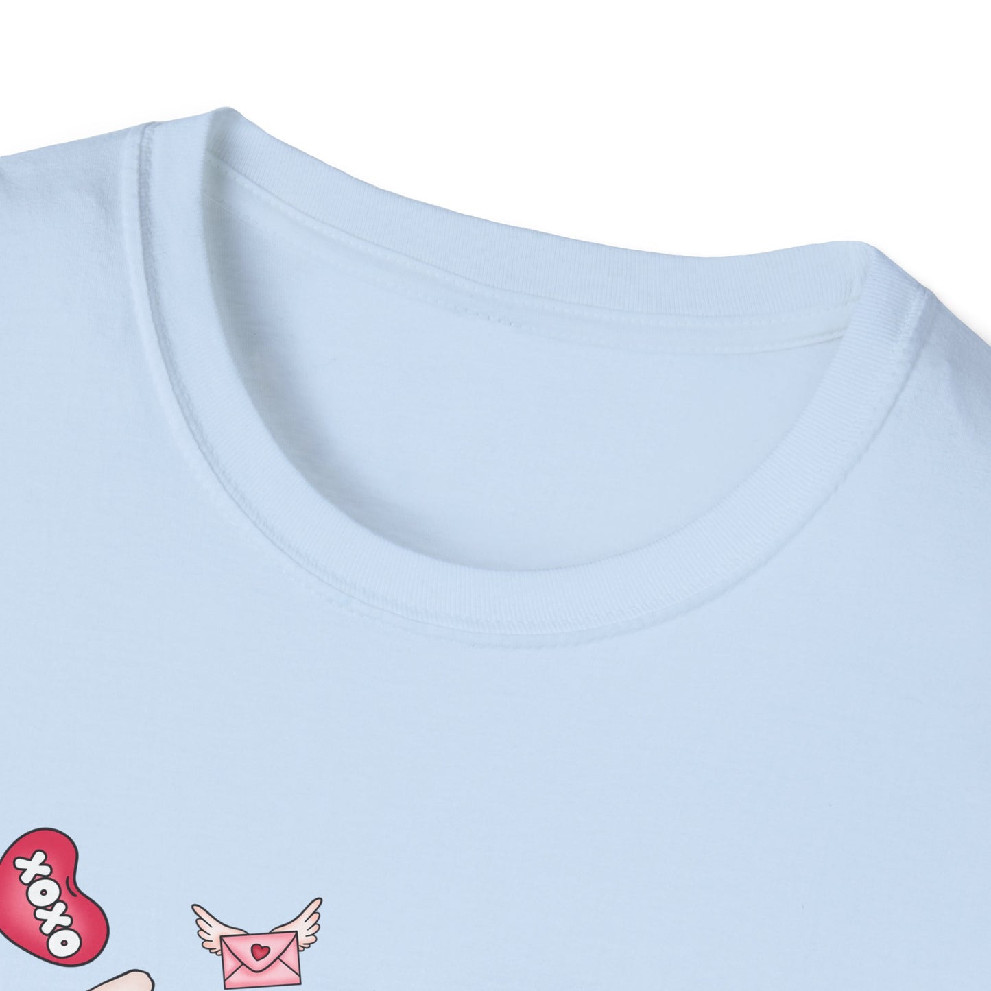Charming Valentine's LOVE Gnome T-Shirt - Adorable Heart & Rose Tee for Her, Perfect Romantic Gift Idea