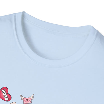 Charming Valentine's LOVE Gnome T-Shirt - Adorable Heart & Rose Tee for Her, Perfect Romantic Gift Idea