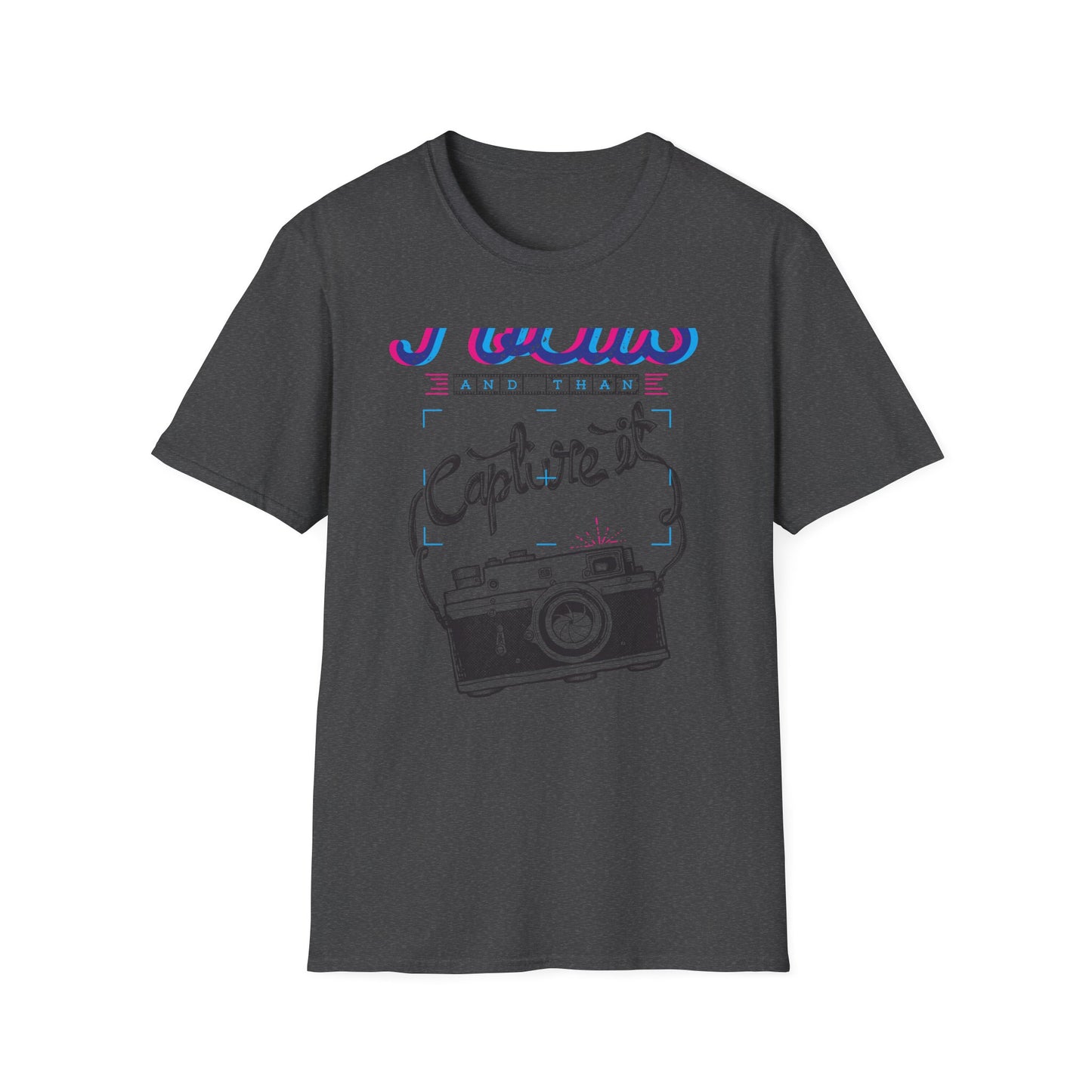 Focus & Capture It Vintage Camera T-Shirt | Retro Photography Enthusiast Tee | Unique Photographer Gift