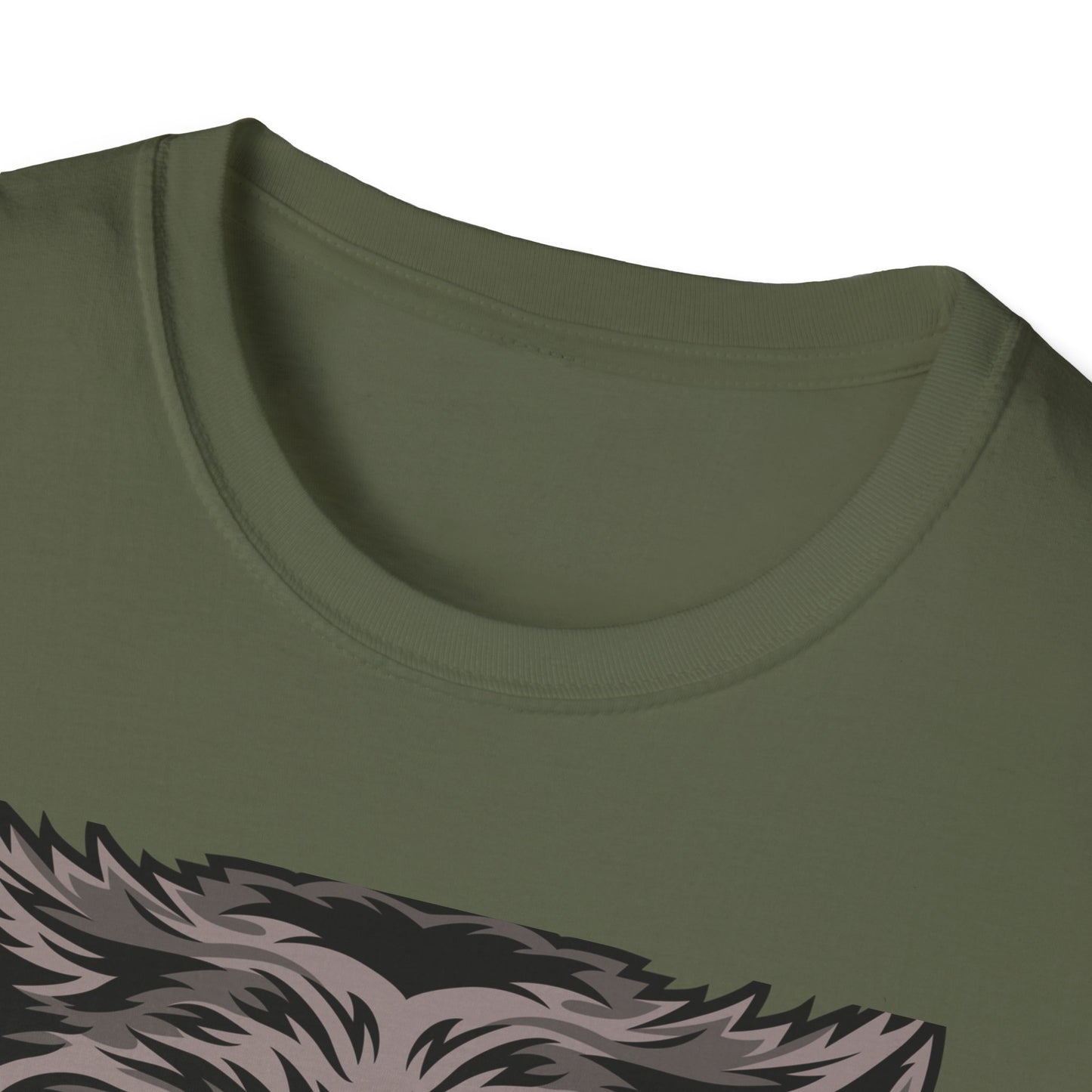 Unleash Your Inner Beast: Fierce Snarling Alpha Wolf T-Shirt - Dominant Wildlife Graphic Tee for Men