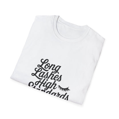 Chic 'Happy Lashes Happy Life' T-Shirt | Empowering Eyelash Lover Tee for Beauty Queens & Lash Techs | Must-Have Glam Gift