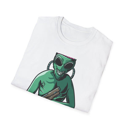 Unleash Chaos! Epic Alien Attack T-Shirt - Exposed Brain & Shotgun Sci-Fi Graphic Tee for Edgy Fans & Gamers. Bold & Unique!
