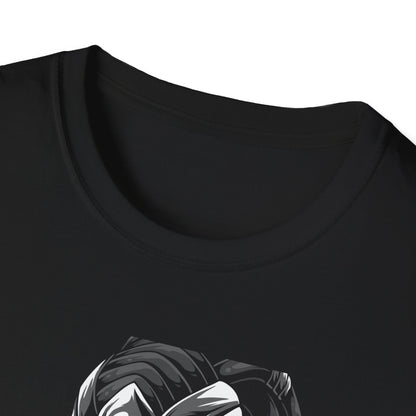 Dynamic Cyberpunk Graffiti T-Shirt - Futuristic Street Art Hero Tee for Gamers & Urban Artists