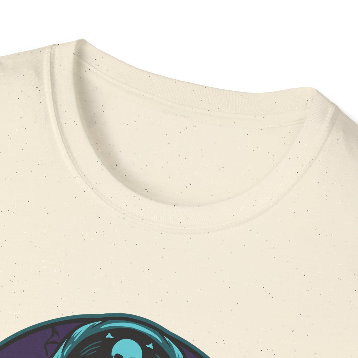 Epic Pirate Skull T-Shirt | Bold Tricorn Hat & Eye Patch Graphic Tee | Unique Adventure Apparel for Pirate Fans