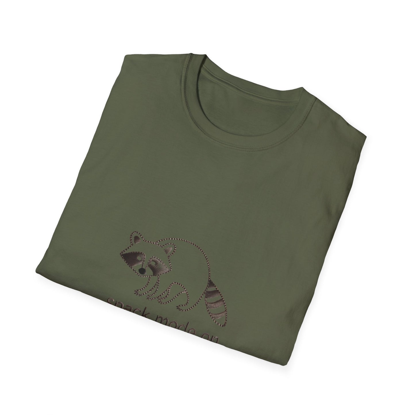 Epic Raccoon 'Snack Mode On' T-Shirt | Funny Animal Foodie Tee | Cozy & Unique Gift Idea for Wildlife Lovers