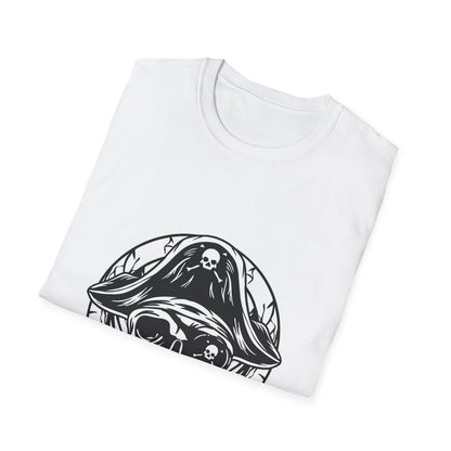 Epic Pirate Skull T-Shirt - Bold Eye Patch & Captain's Hat Design - Unique Skeleton Tee for Adventurers & Halloween