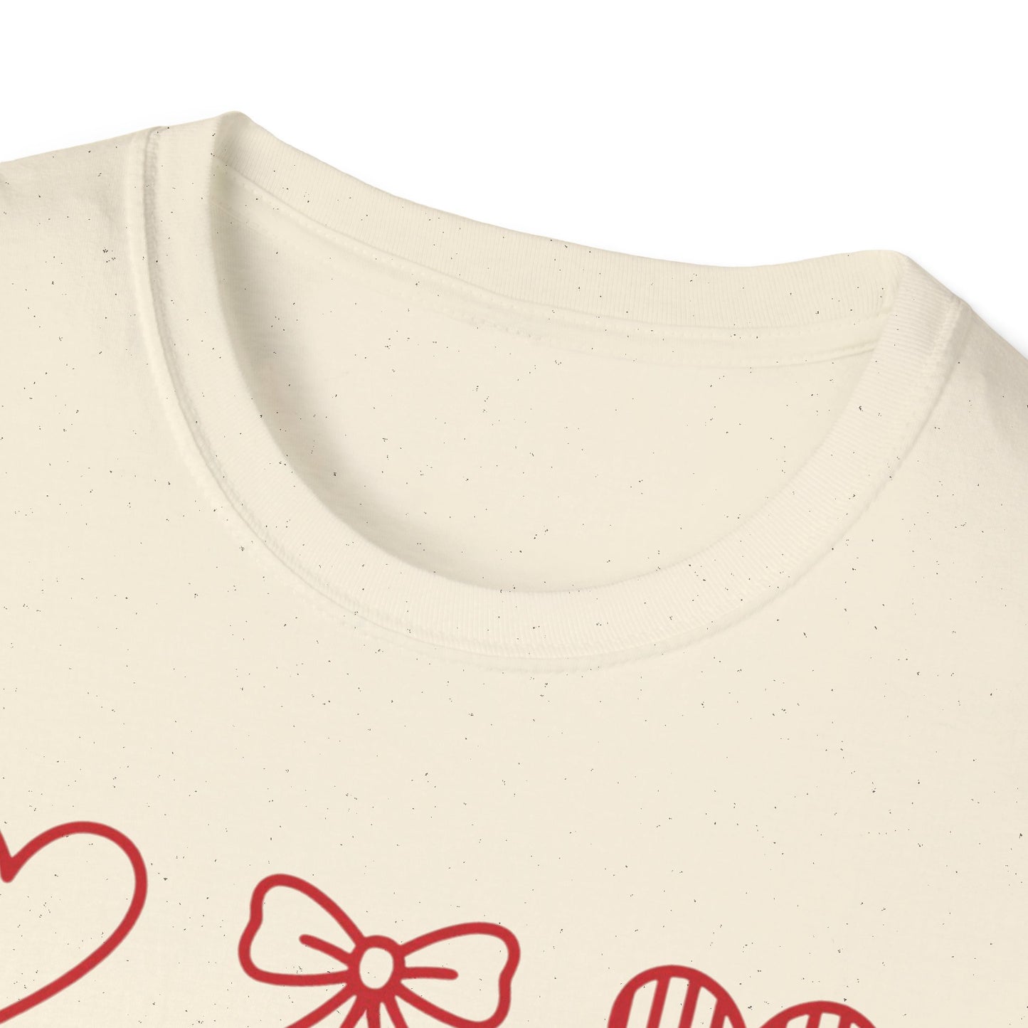 Adorable Red Hearts & Bows Pattern T-Shirt | Sweet Valentine's Day Love Graphic Tee for Women & Girls | Charming Romantic Gift