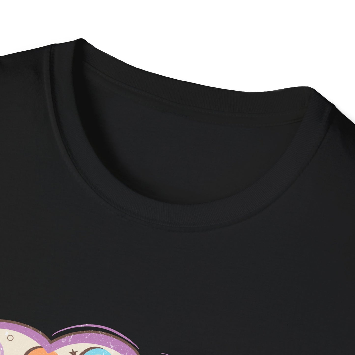 Sweet Retro Vintage 'Be My Valentine' Candy Heart Box T-Shirt | Adorable Valentine's Day Gift Tee