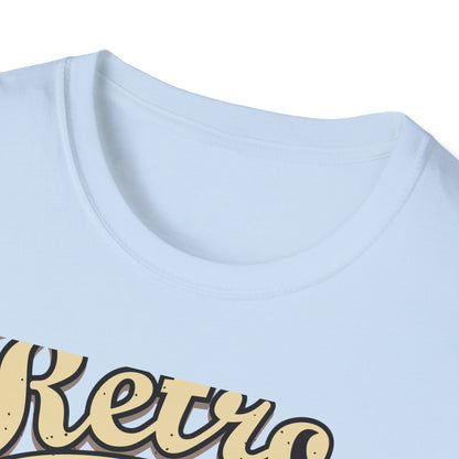 Legendary Retro Old Champion Built 1982 Car T-Shirt for Classic Auto Enthusiasts & Vintage Lovers - Exclusive Gift!