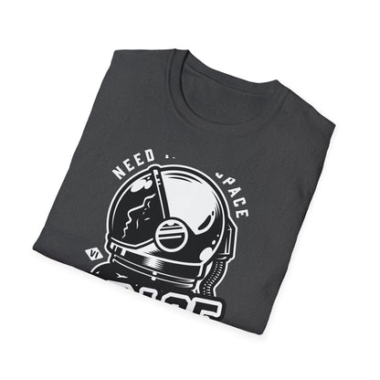 Retro Astronaut Helmet 'SPACE' T-Shirt | Vintage Space Explorer Tee for Sci-Fi Fans & Dreamers | Cool & Unique Graphic