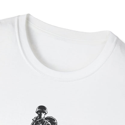 Iconic US Soldier & American Flag T-Shirt | Veterans Day Tribute Tee for Military Heroes & Patriots