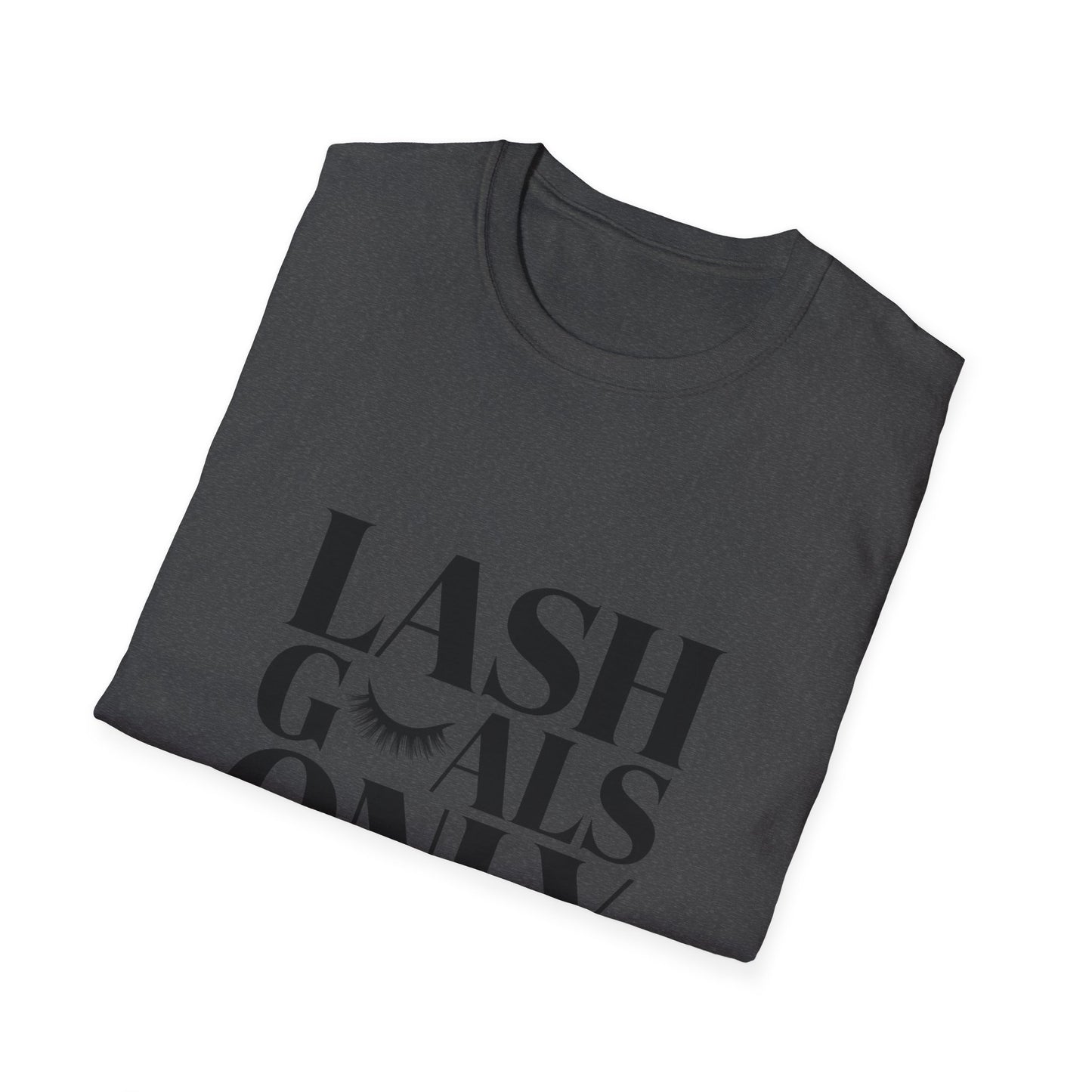 Stunning Lash Queen T-Shirt | Iridescent Eyelash Design Tee for Beauty Enthusiasts & Lash Techs