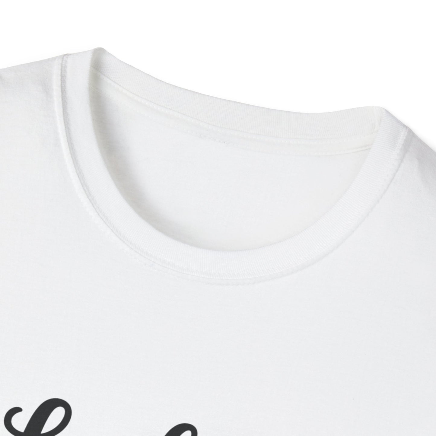Chic 'Lashes Speak Than Words' T-Shirt | Glamorous Eyelash Design Tee for Beauty Lovers & Makeup Artists
