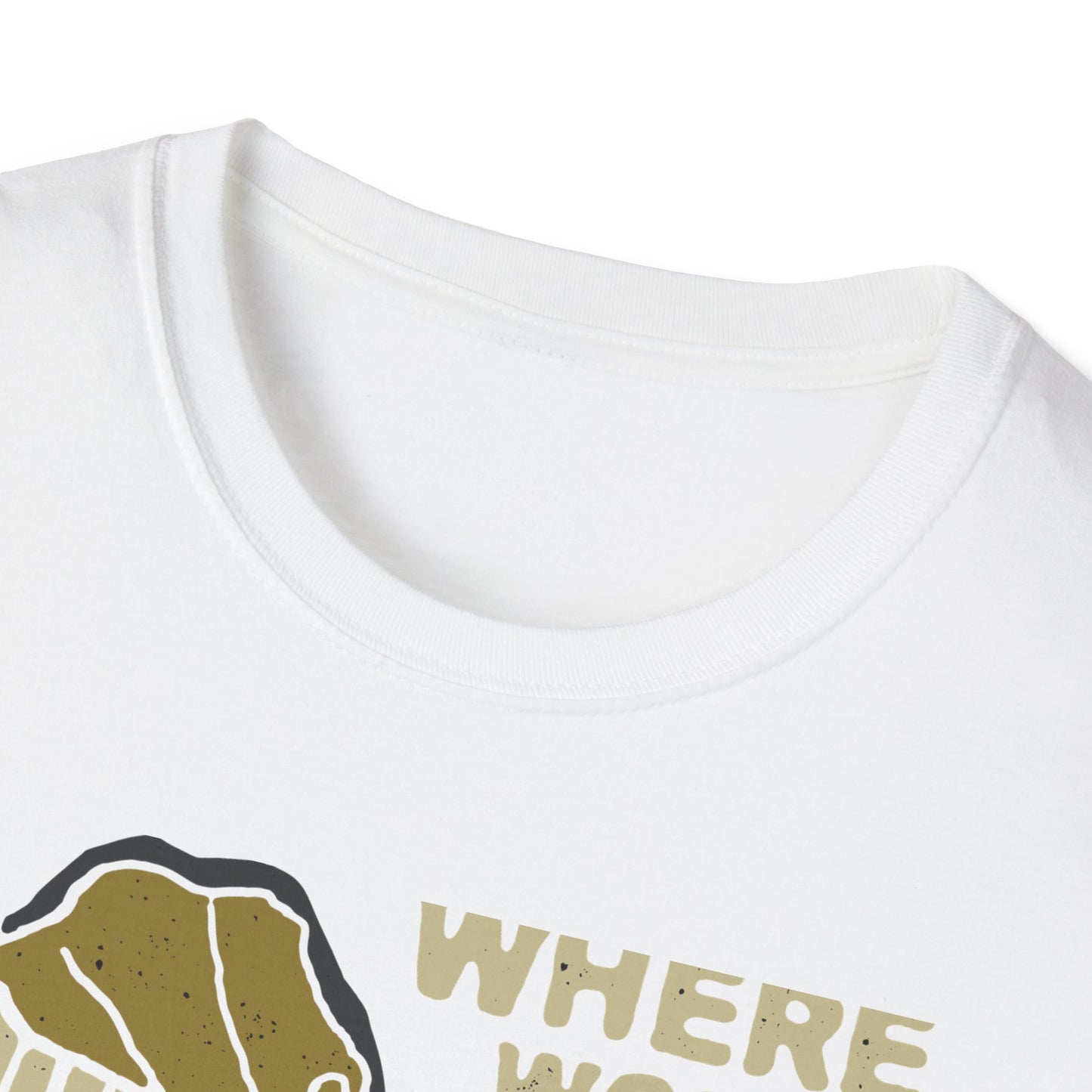 Expressive 'Where Words Fail Music Speaks' T-Shirt - Vintage Gramophone Design for Soulful Music Lovers